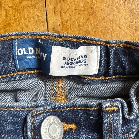 Old Navy Rockstar Jeggings 4T embroidered Star details cotton adjustable waist - Picture 2 of 5